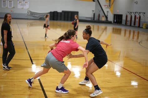 2019 Girls' Basketball Elite Camp Photo Galleries | Michigan Tech Recreation Blog