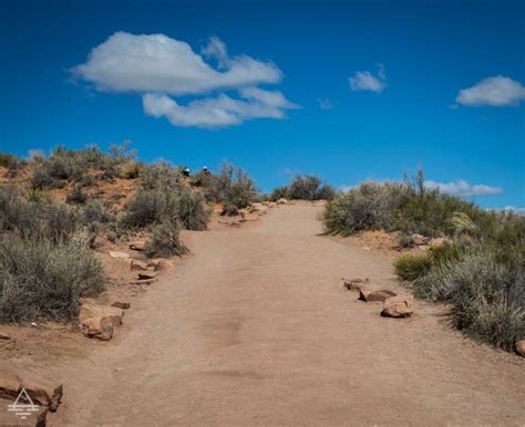 Awesome Easy Arches Hike: Landscape Arch Trail