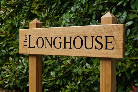 Wooden House Signs | Oak House Signs & House Name Plaques | Beginner ...