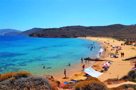 Agios Sostis Beach Mykonos | Hotels - Restaurants - Bars | Book a Transfer