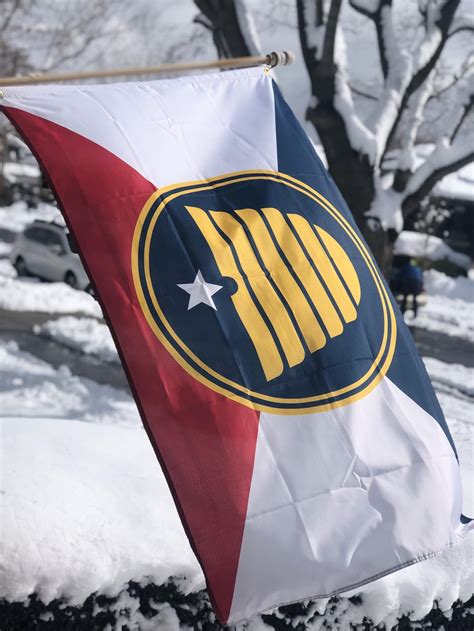 The proposed new Utah State flag! I’m really liking how it looks. : r/vexillology