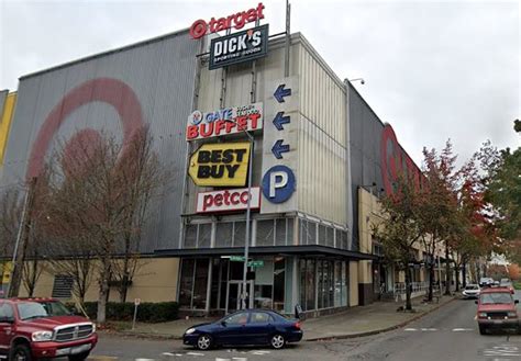 Washington's Largest Target Store Is a 2-Story Marvel to See