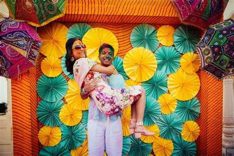 #Trending: Mehendi + Holi Party = Awesome Fun! | WedMeGood