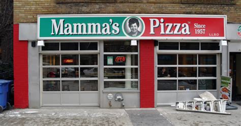 Mamma's Pizza Richmond and Spadina - blogTO - Toronto