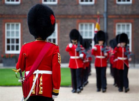 The Grenadier Guards - Wyedean Weaving