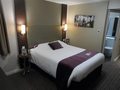 PREMIER INN TROWBRIDGE HOTEL - Updated 2021 Prices, Reviews, and Photos ...