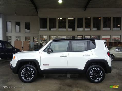 2017 Alpine White Jeep Renegade Trailhawk 4x4 #117391328 Photo #16 | GTCarLot.com - Car Color ...