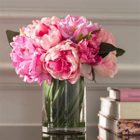 Peony Centerpiece in Vase | Peonies centerpiece, Peony arrangement ...