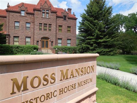 Moss Mansion Museum