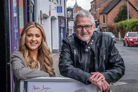 Acts of kindness spread through Cheshire town thanks to Radio 1 presenter and salon owner ...