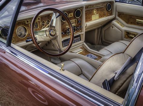 Interior Of A Stutz Blackhawk Photograph by Thomas Young - Pixels