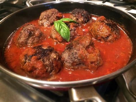 Mozzarella Stuffed Italian Elk Meatballs | Wild Game Cuisine ...