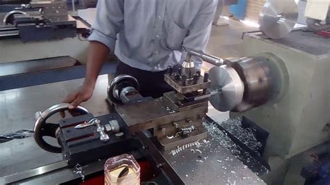 Lathe machine internal thread cutting operation [ NAVEEN M INSTRUCTOR ...