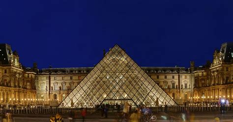 Louvre Museum at Night | 360 Stories