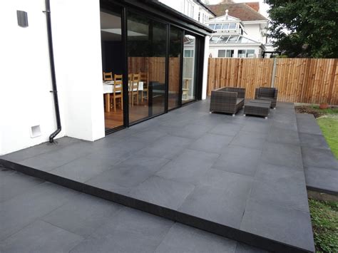 Outdoor Black Tile - markanthonystudios.net