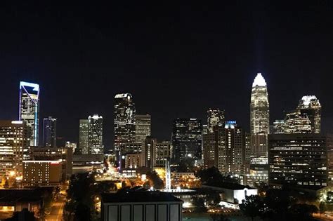 Premium Photo | Charlotte nc skyline nightlife