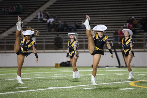 Halftime High Kick Apache Belles October 2013