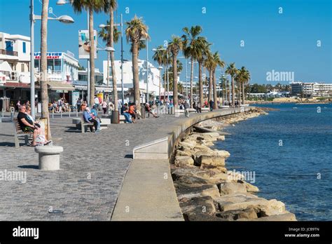 Hafen von Paphos, Erholungsgebiet, Meer, Zypern Stockfotografie - Alamy