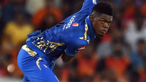 'Alzarri Joseph- remember the name': Twitter hails Mumbai Indians bowler for dream IPL debut