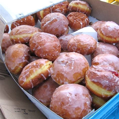 Thinking day food item- paczki! | Dessert recipes, Polish desserts, Recipes