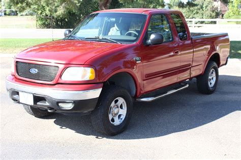 2001 Ford F-150 XLT | Victory Motors of Colorado