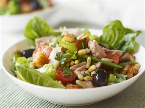 Tuna and Bean Salad recipe | Eat Smarter USA