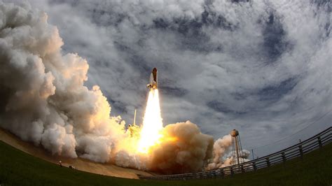 🔥 [70+] Space Shuttle Launch Wallpapers | WallpaperSafari