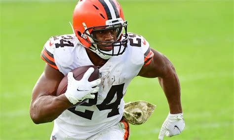 NFL Breaking News: Nick Chubb Injury Update & Fantasy Football Impact | Fantasy Alarm