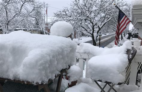 Nor’easter Dumps 20 Inches of Snow on Long Island