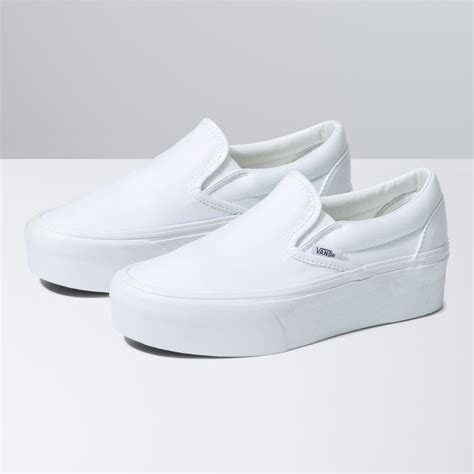 Zapatillas Ua Classic Slip-On Stackform Canvas True White-Vans Chile