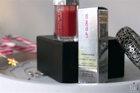 Dior Addict Lip Glow Oil review - twindly beauty blog