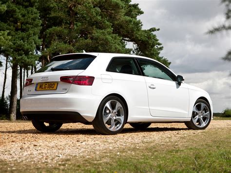 AUDI A3 Hatchback (3 doors) Specs & Photos - 2012, 2013, 2014, 2015 ...