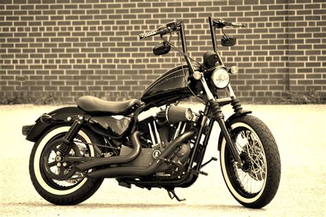 Harley Sportster Bobber Ape Hangers