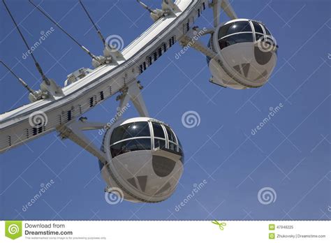 Las Vegas Newest Attraction the High Roller Ferris Wheel Cabins ...