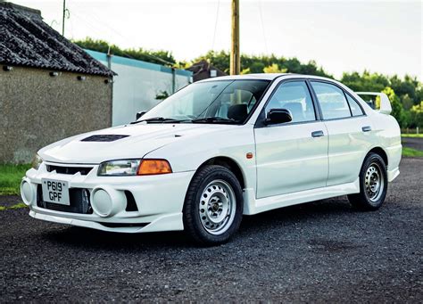 MITSUBISHI LANCER EVO IV RS | Autocar 13th October 2021