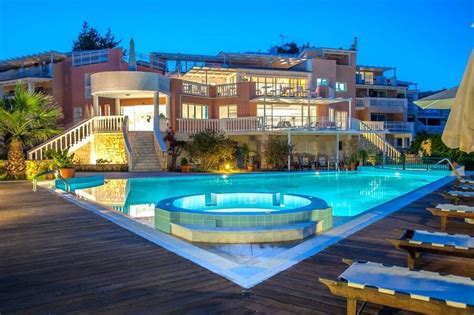 Belvedere Luxury Suites - Vassilikos, Zante | On the Beach