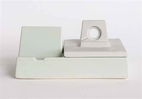 Handmade Stak Ceramic iPhone and Apple Watch Dock | Gadgetsin