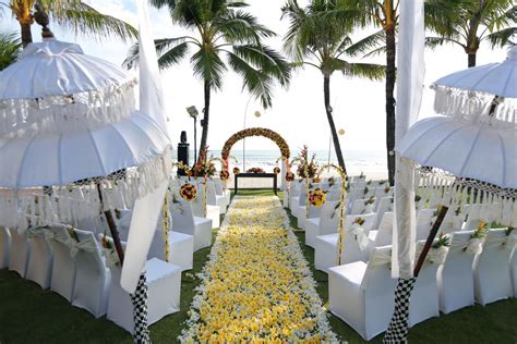 Best Beach Wedding Resorts in Bali