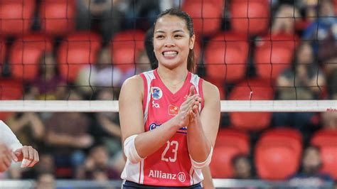 Jema Galanza draws strength from teammates in Creamline’s clean sweep of Chery Tiggo in Game 1 ...