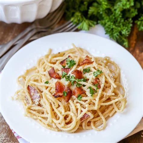 Pasta Carbonara Recipe | Lil' Luna