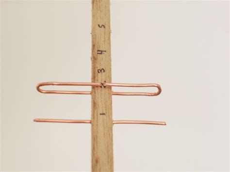 Tips Tricks Hacks Tweaks: How to build your own YAGI wifi Antenna