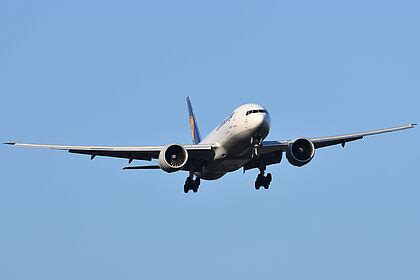 Lufthansa Cargo Boeing 777F | Latest Photos | Planespotters.net