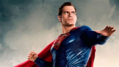 Justice League’s Henry Cavill Shows Off Superman Physique In Photo - Heroic Hollywood