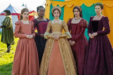 'The Spanish Princess' Costume Designer on Queen Catherine in Season 2