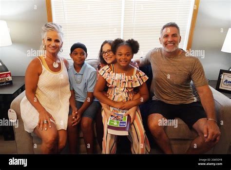 Kurt warner family hi-res stock photography and images - Alamy