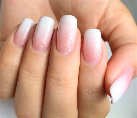 French Ombre Nails: These are The Trend Nails in The Summer | Women's Alphabet