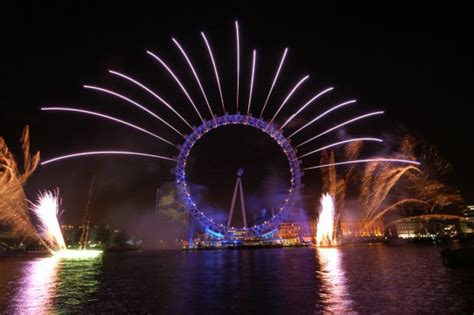 New Year 2012 - Fireworks - The Wondrous Pics