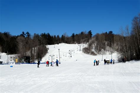 Ski-Vorlage-ac – Zone.Ski: Le guide des stations de ski du Québec