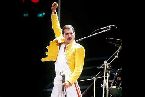 Dress Like Freddie Mercury (Yellow Jacket Costume), Diy Halloween ...