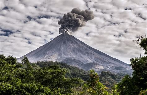 Download Nature Volcano HD Wallpaper